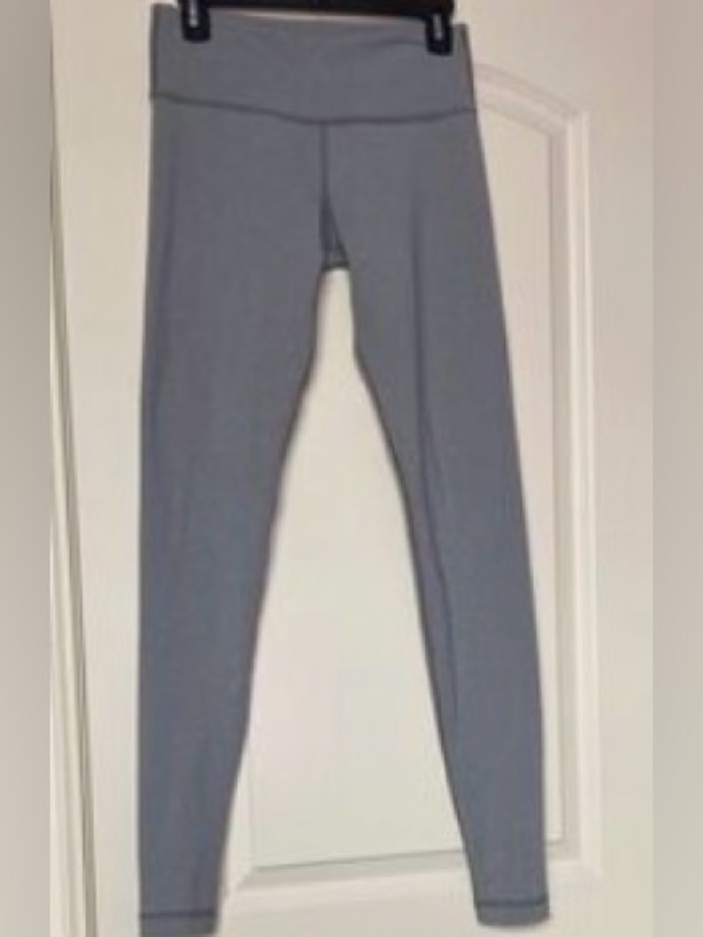 Lululemon Athletica Grey Athletic Workout Leggings Size 6 Women’s